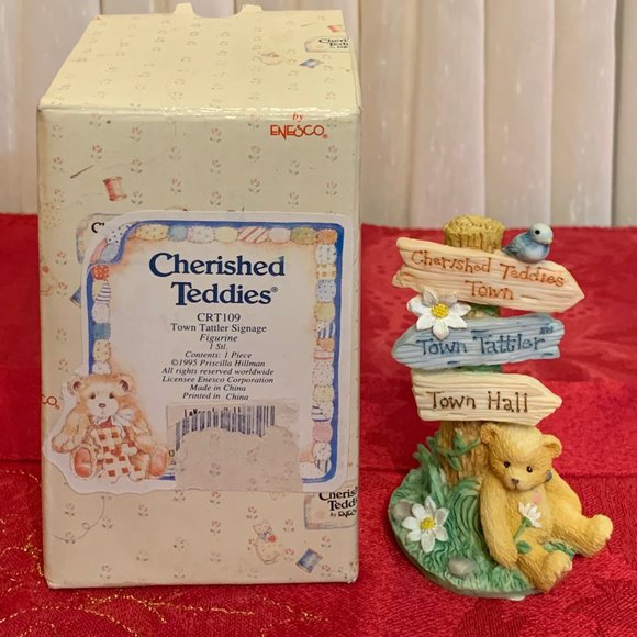 Cherished Teddies - Town Tattler, Town Hall, Town Signage - Enesco - w/Box - Picture 1 of 5